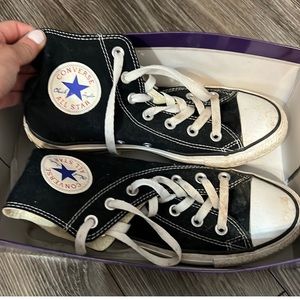 Women’s black high top converse